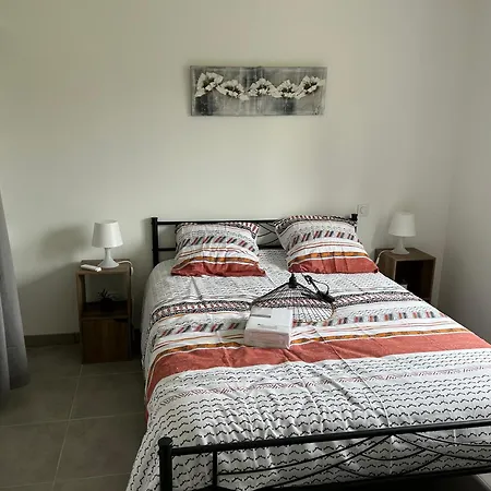 Maison Entierement Climatise Pour 6 Personnes בית נופש